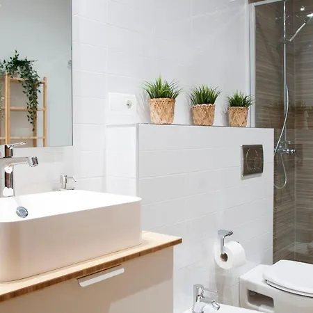 Felipe Anton شقة موتيكْتْساميل